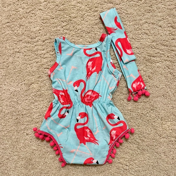 Pink & Blue Flamingo Bodysuit/Romper with Matching Headband Wrap size 3-6 months - Picture 6 of 7